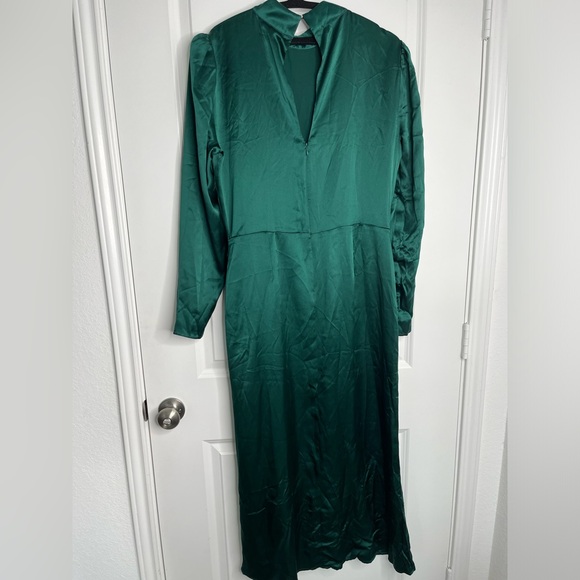 Reformation Carmelina Silk Dress Dark Green Size 12 NWT - Picture 13 of 16